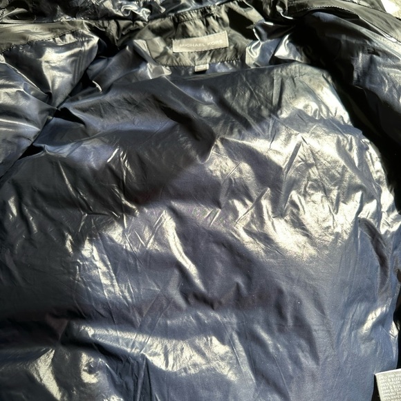 Michael Kors black puffer Down filled Coat size small - Picture 8 of 10